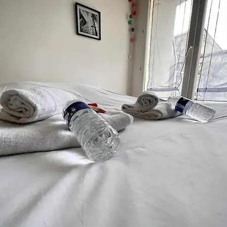 Terrasse&bulles - Grand T3 Au Cœur De Apartment Reims