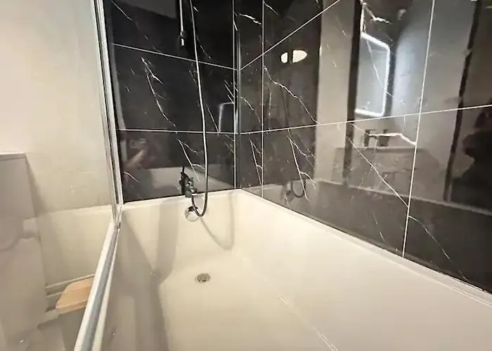 Terrasse & Bulles - Grand T3 Au Coeur De * Реймс